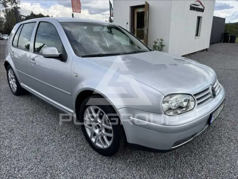 2003 Volkswagen GOLF