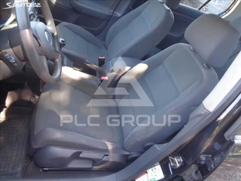 2003 Volkswagen GOLF