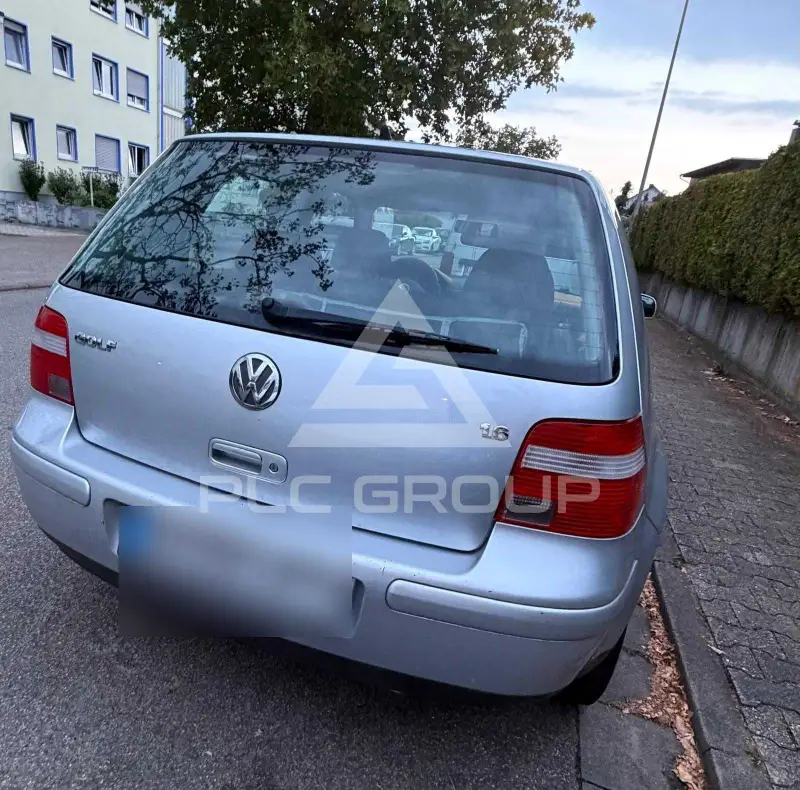 2003 Volkswagen GOLF