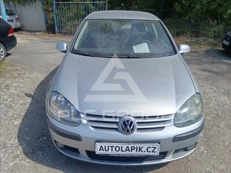 2003 Volkswagen GOLF