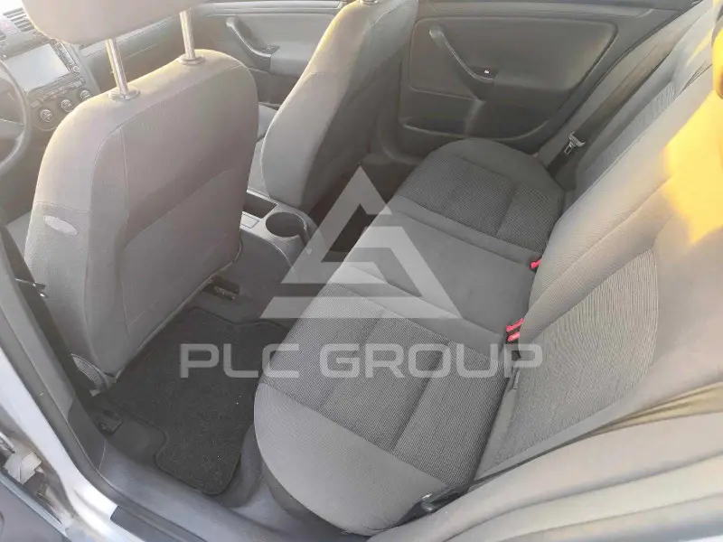 2003 Volkswagen GOLF