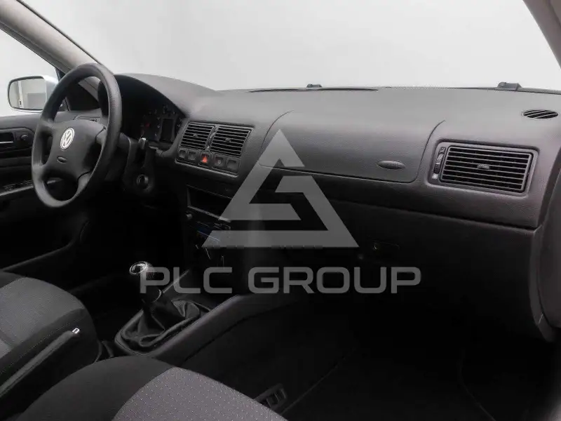 2003 Volkswagen GOLF
