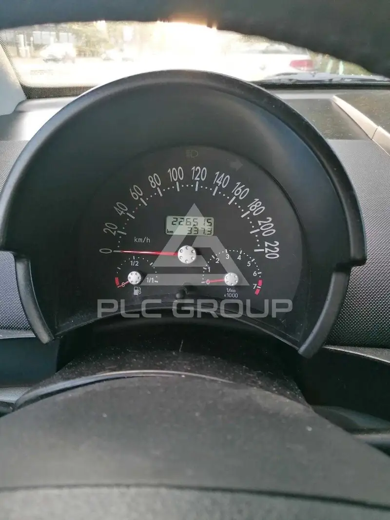 2003 Volkswagen BEETLE