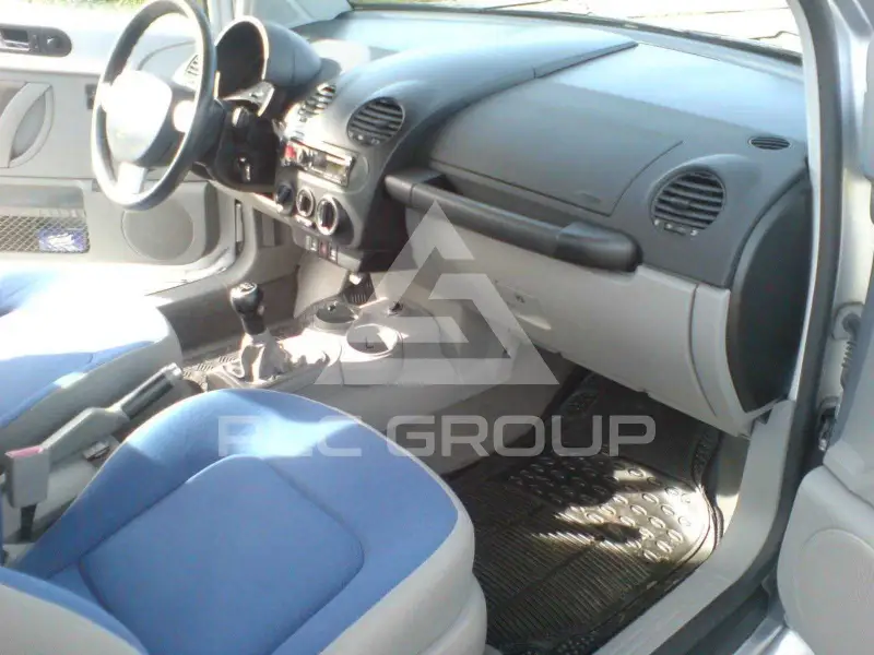 2003 Volkswagen BEETLE