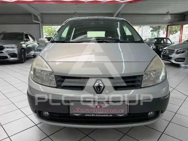 2003 Renault Scenic