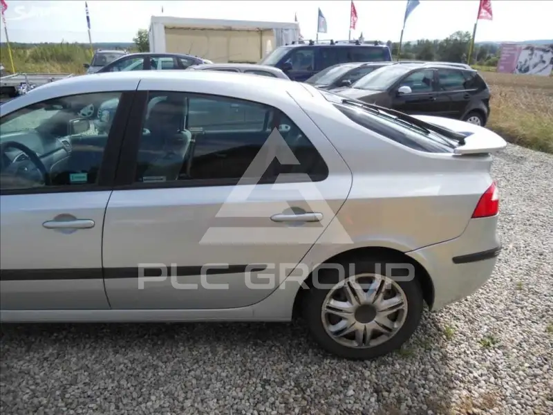 2003 Renault Laguna