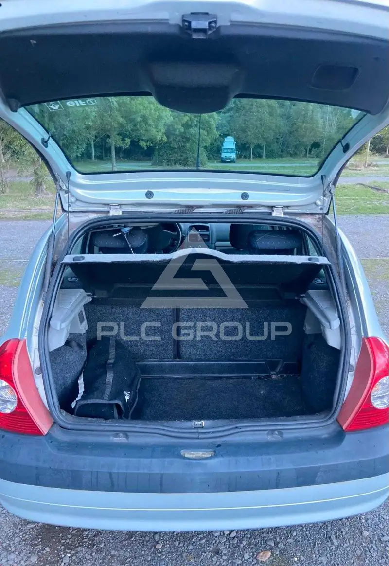 2003 Renault Clio