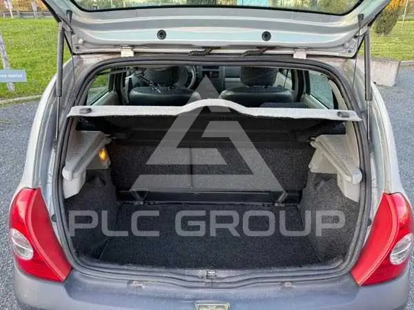 2003 Renault Clio