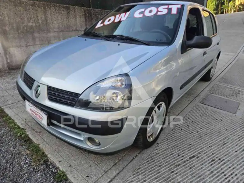 2003 Renault Clio