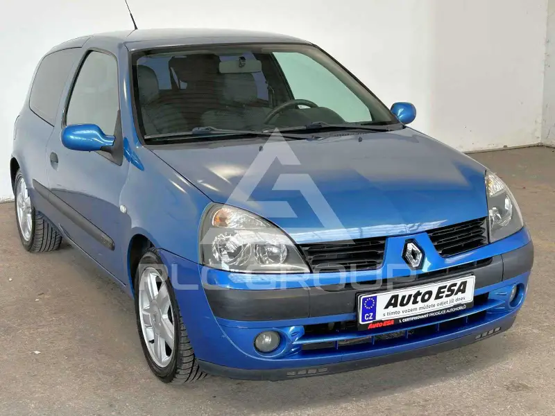 2003 Renault Clio