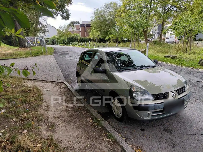 2003 Renault Clio