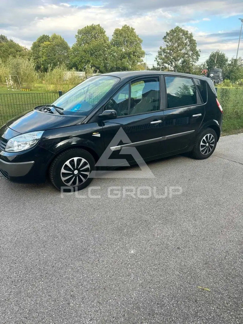 2003 Renault Clio