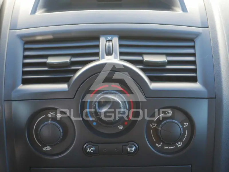 2003 Renault Megane