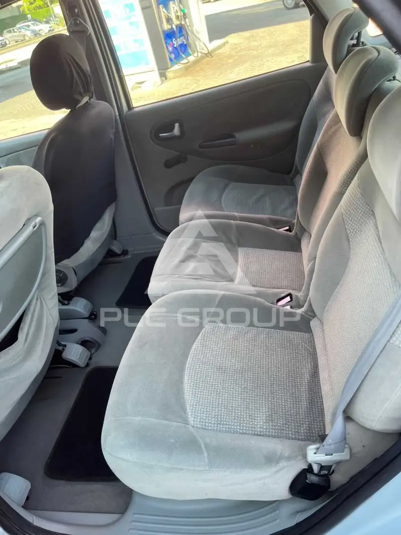 2003 Renault Megane