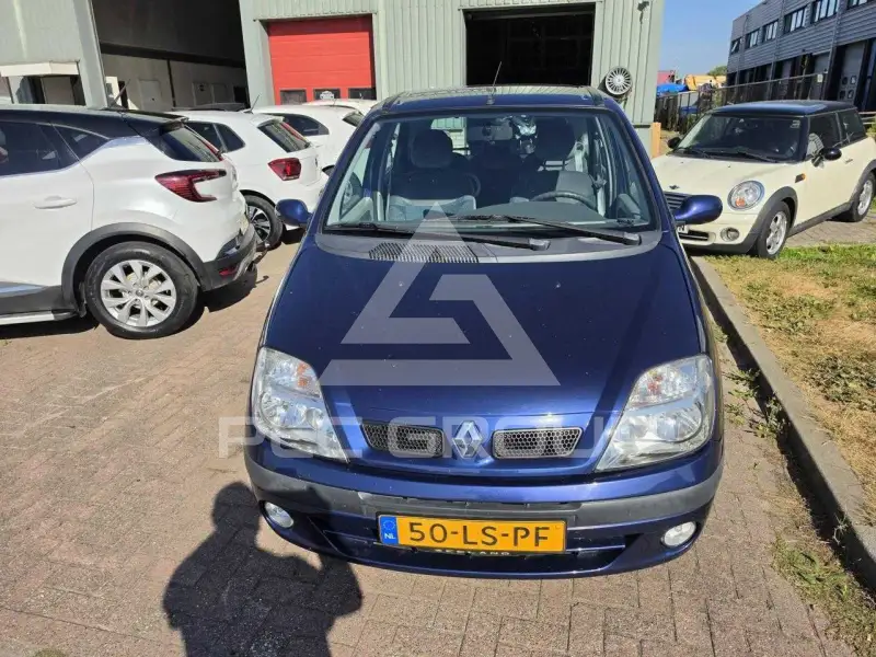 2003 Renault Megane