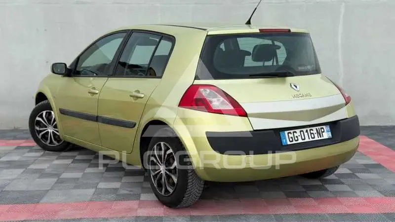 2003 Renault Megane