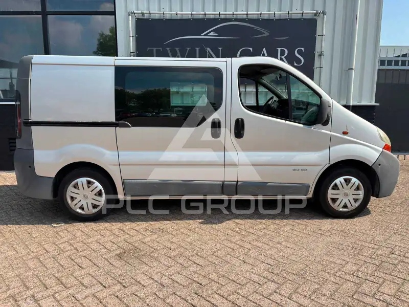 2003 Renault Trafic