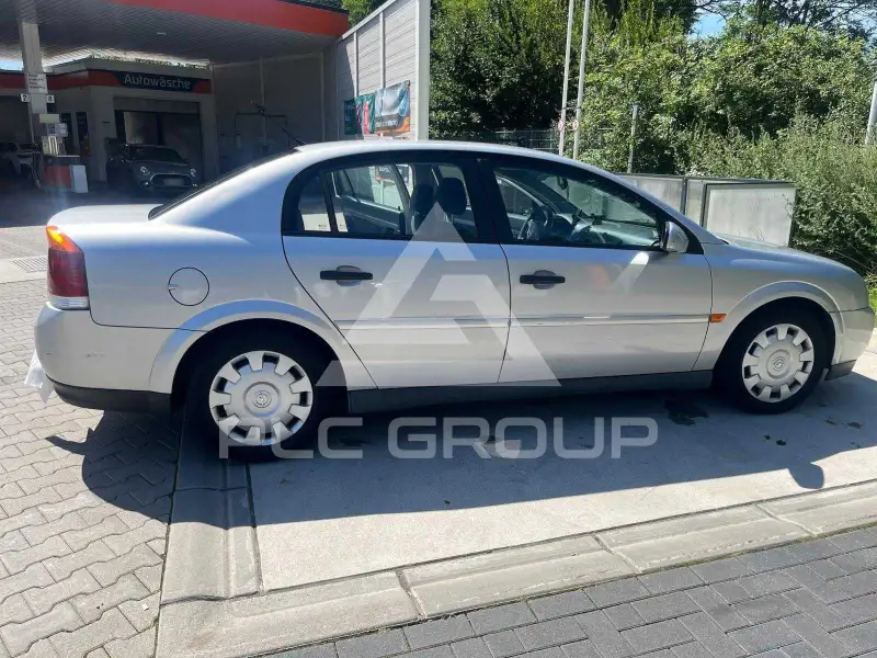 2003 Opel Vectra