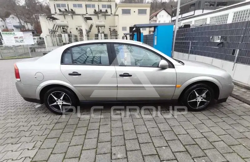 2003 Opel Vectra