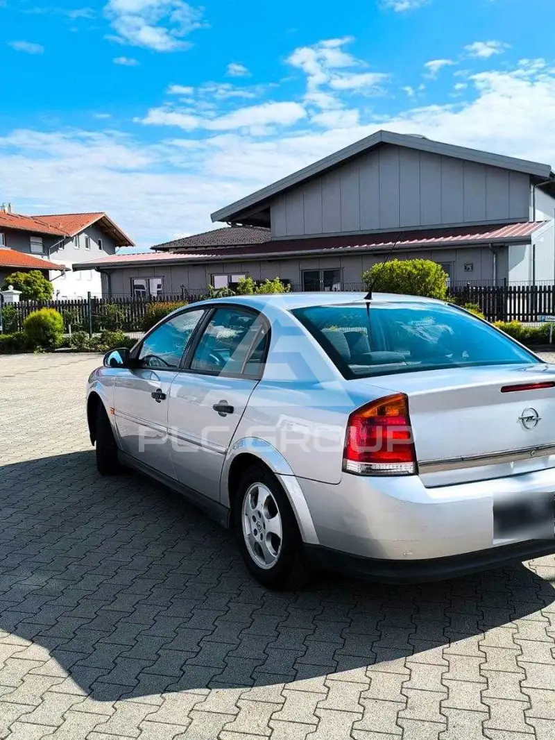 2003 Opel Vectra