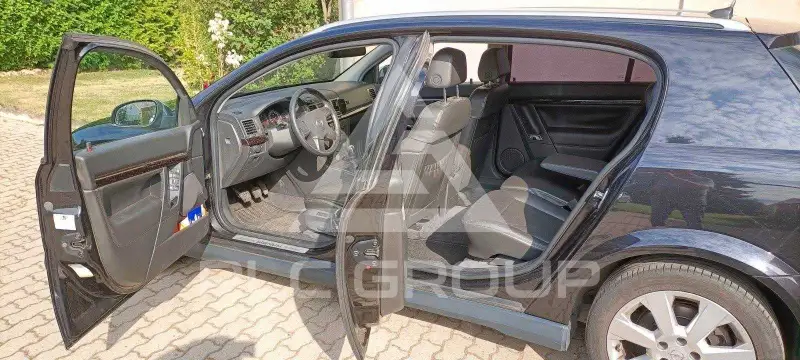 2003 Opel Signum