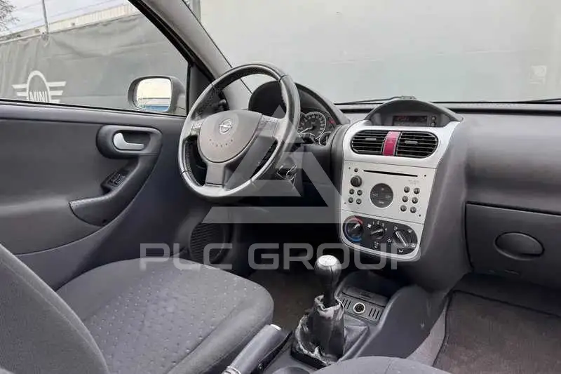 2003 Opel Corsa