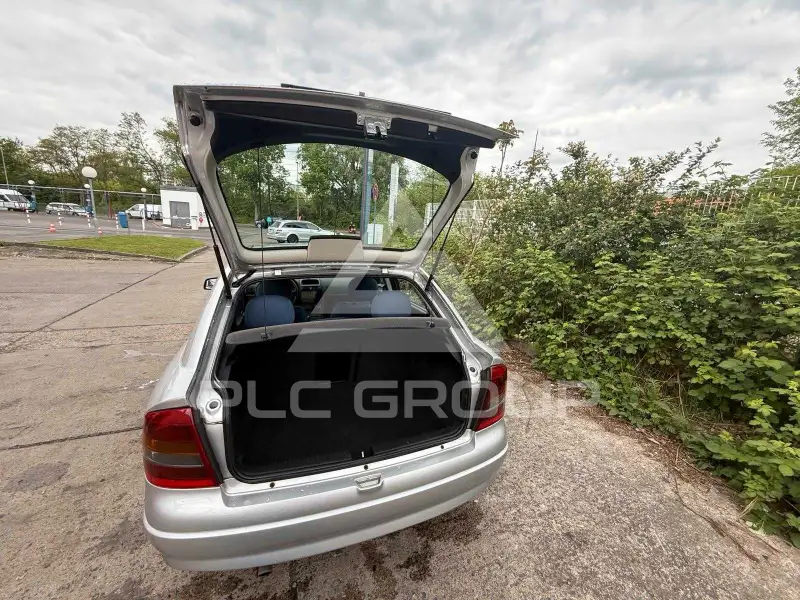 2003 Opel Astra