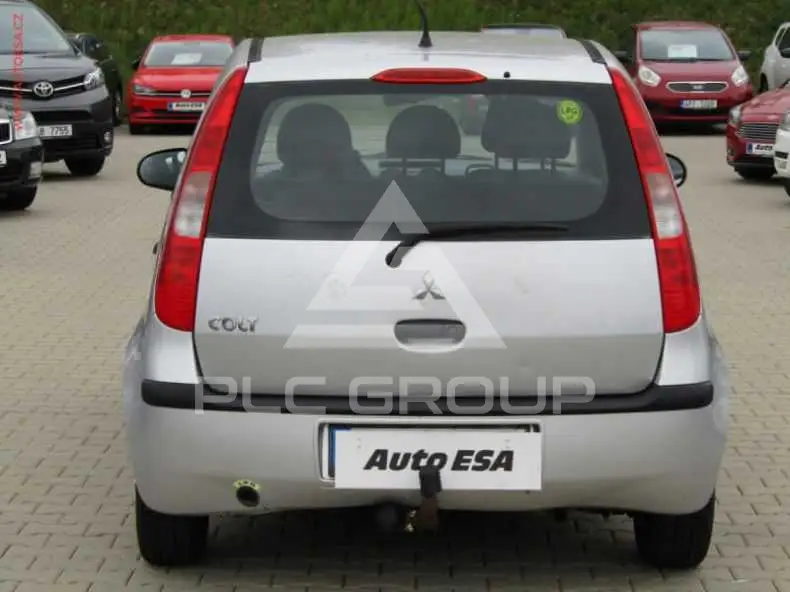 2004 Mitsubishi Colt