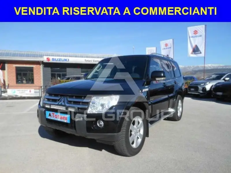 2004 Mitsubishi PAJARO