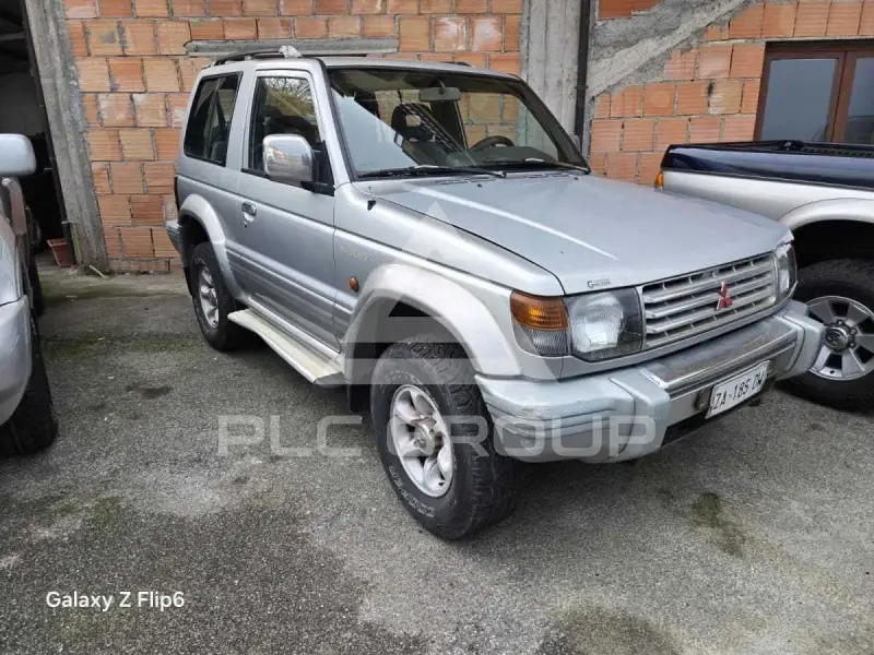 2004 Mitsubishi PAJARO