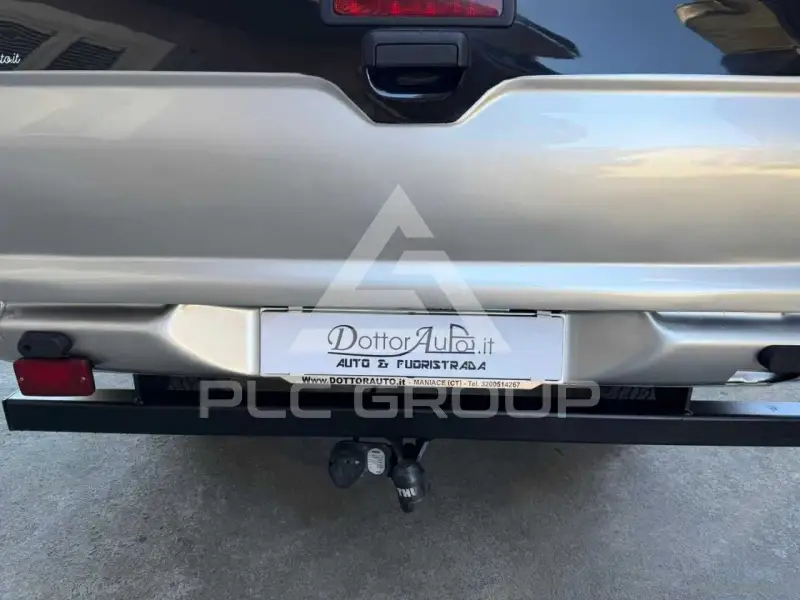 2004 Mitsubishi L200