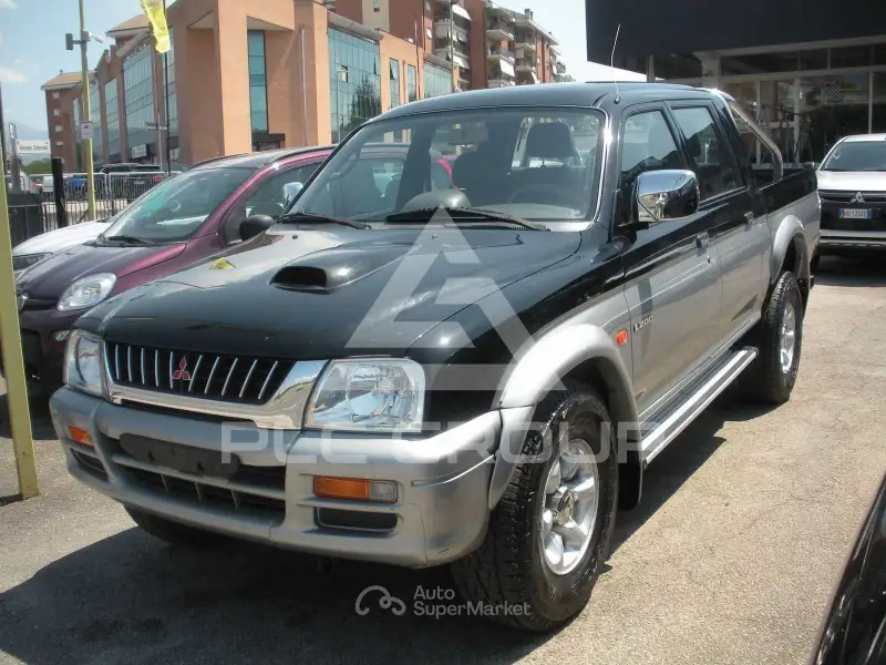 2004 Mitsubishi L200