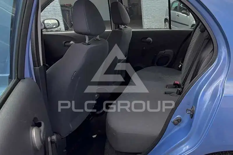 2004 Nissan MICRA
