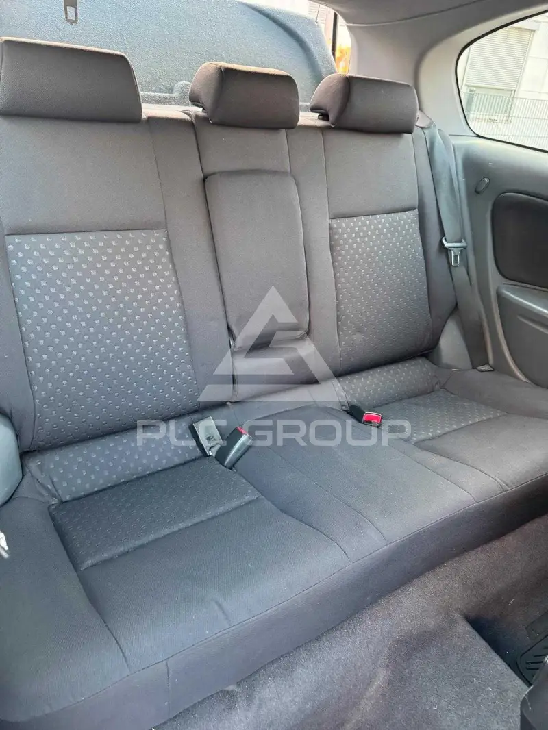 2004 Nissan ALMERA