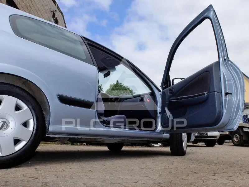 2004 Nissan ALMERA