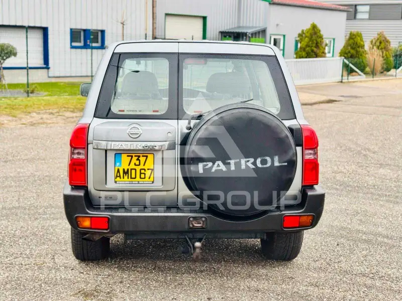 2004 Nissan Patrol