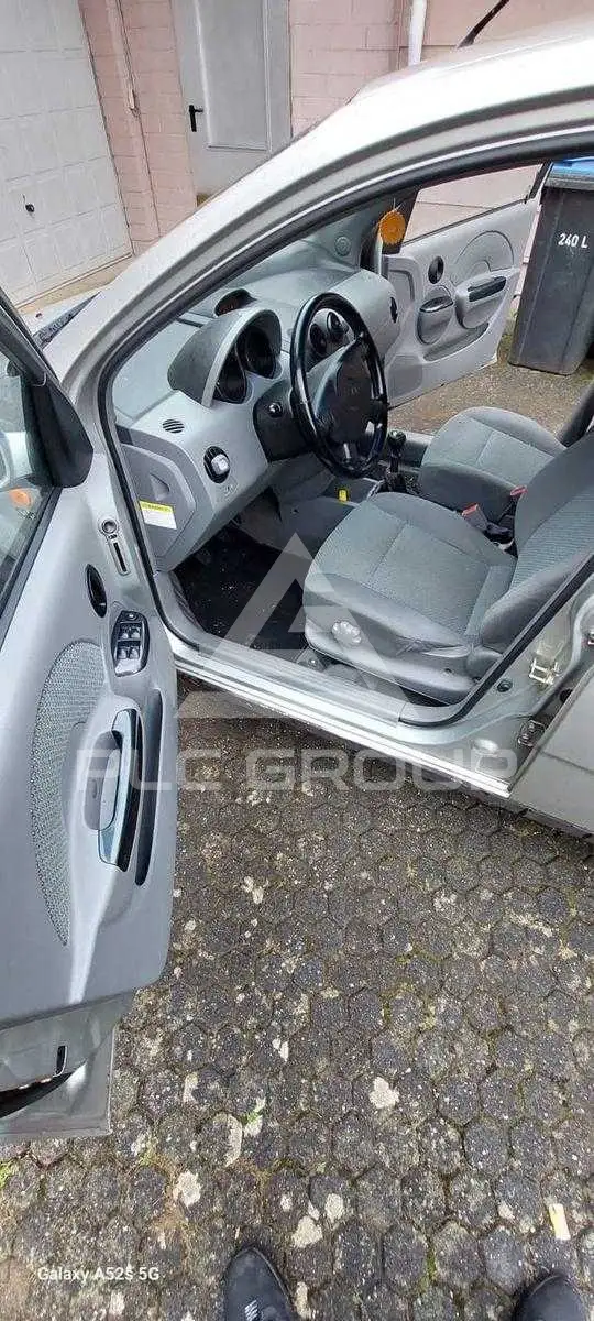 2004 GM Daewoo 