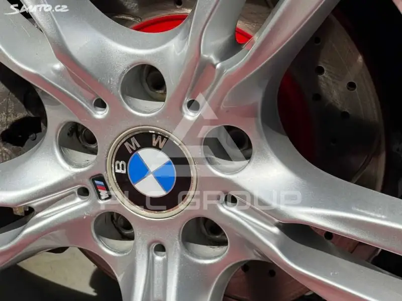 2004 BMW 218