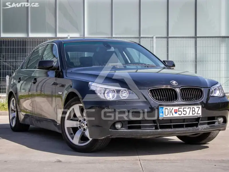 2004 BMW 218