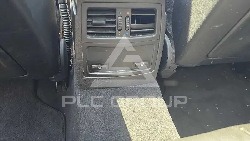 2004 BMW 523
