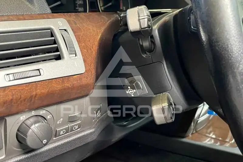2004 BMW 7 Series