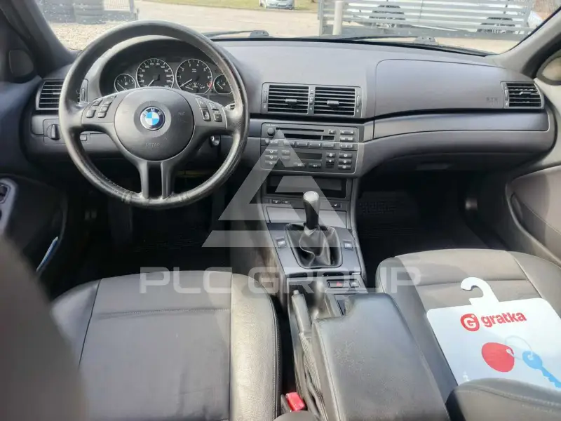 2004 BMW 330