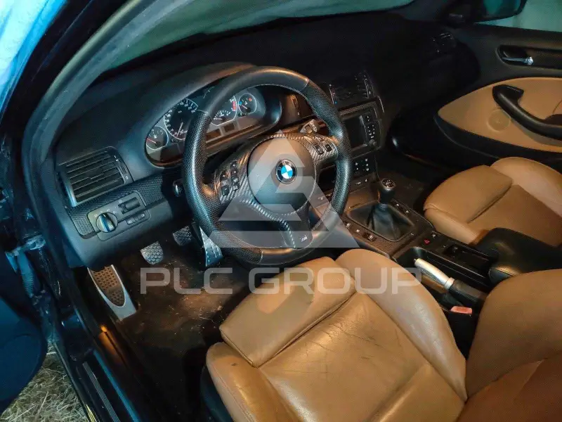 2004 BMW 330