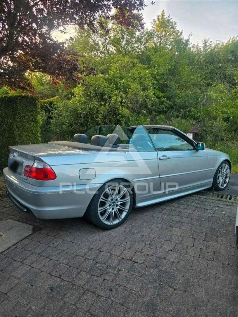 2004 BMW 330
