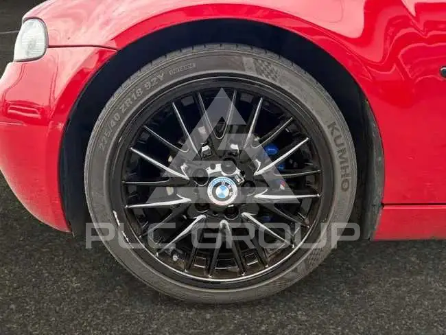2004 BMW 330