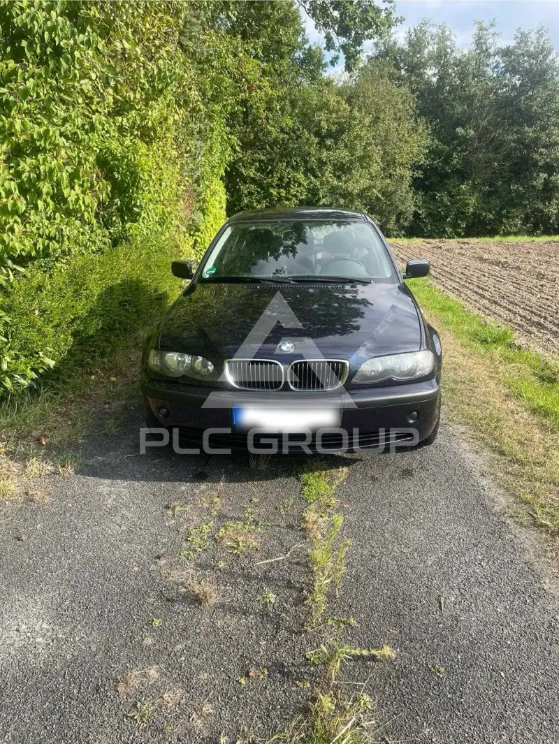 2004 BMW 330