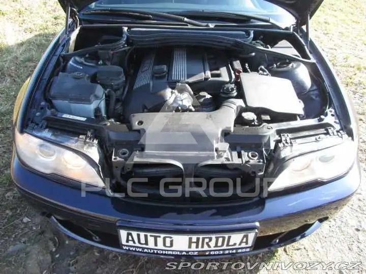 2004 BMW 330