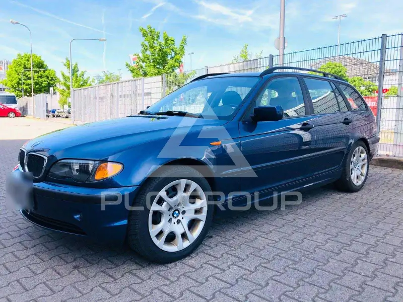 2004 BMW 330