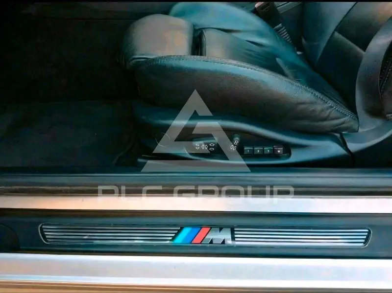 2004 BMW 330