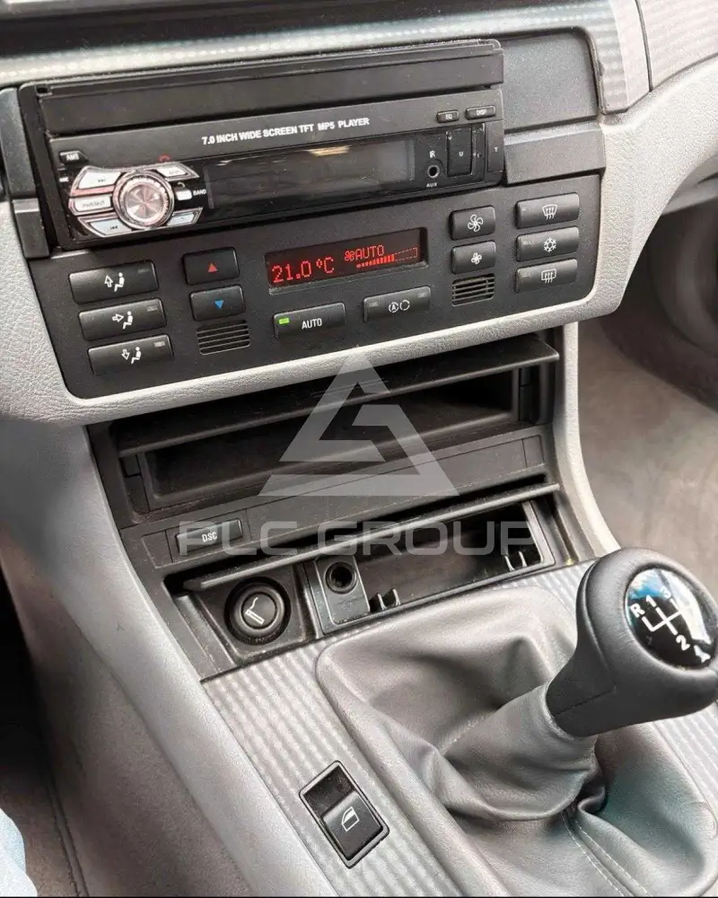 2004 BMW 330